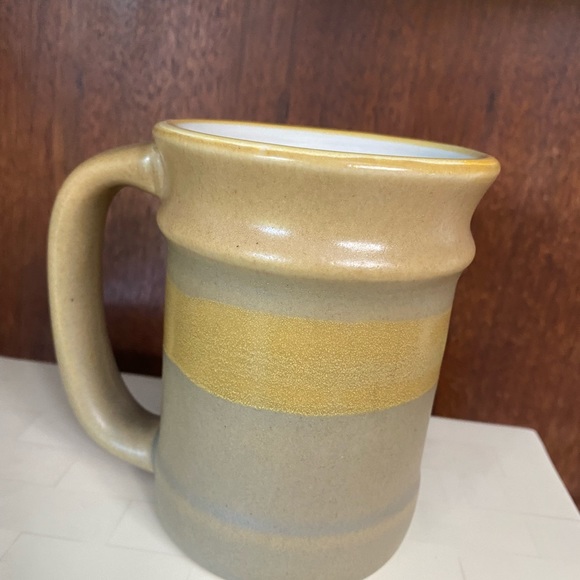 Vintage stoneware sunny Korea mug - Picture 9 of 10